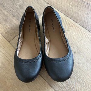 NWOT Lucky Brand black leather ballet flats size 8